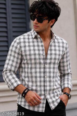 URBAN HANGER Men Shirt Slim Fit Checked Casual Shirt